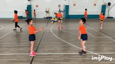 07 年马刺就获得了官方认定的王朝