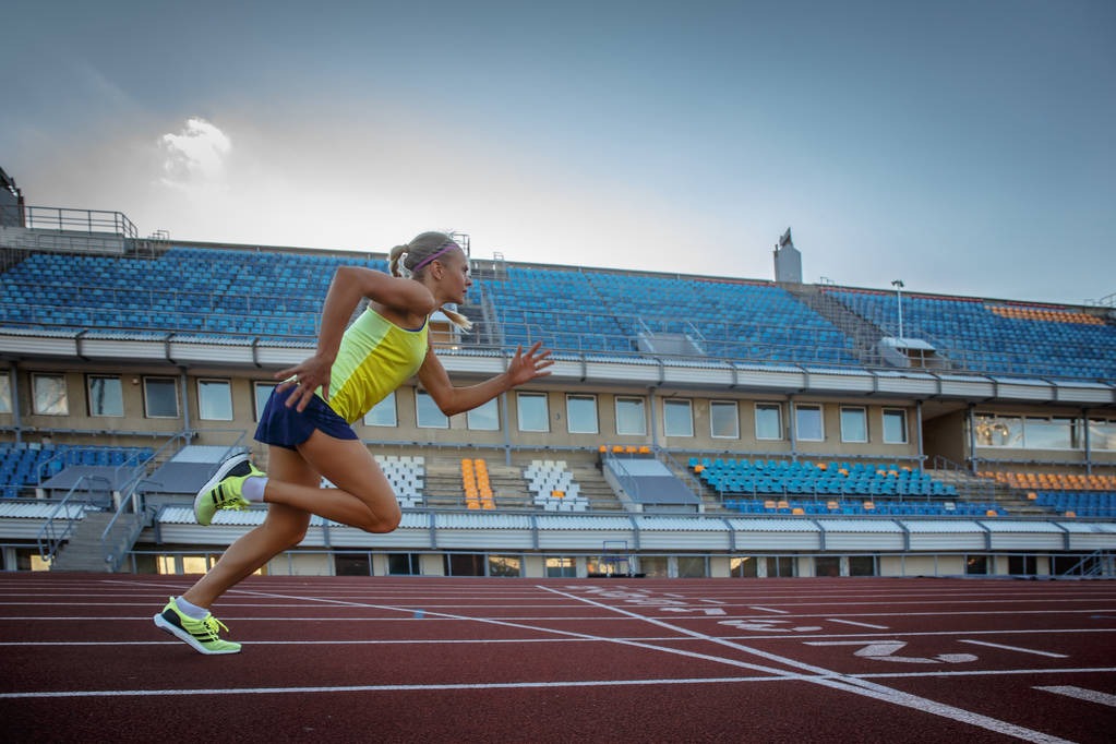 3.29 早 8 点！太阳森林狼激情对决
