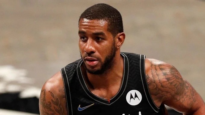 出与球队整 出与球队整