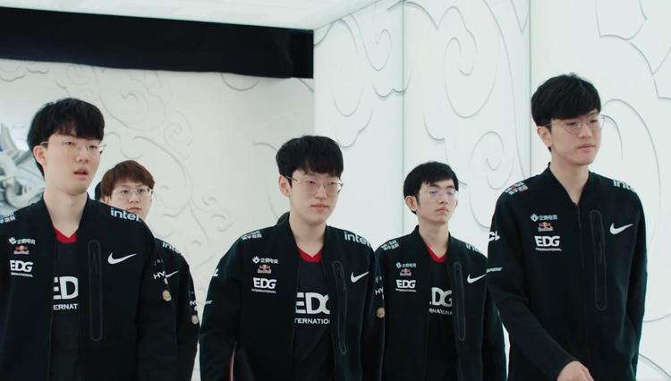 送上果岭 送上果岭