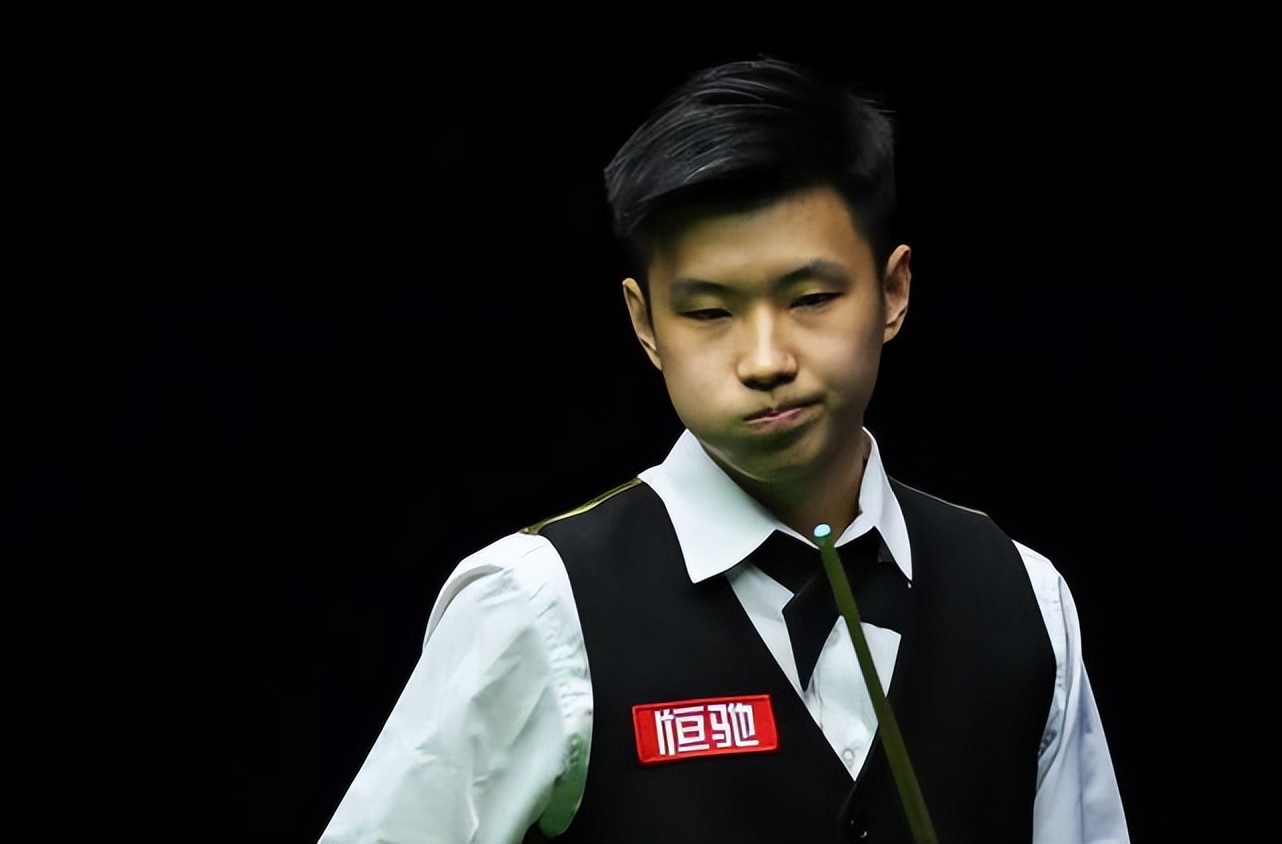 有时是持球 有时是持球